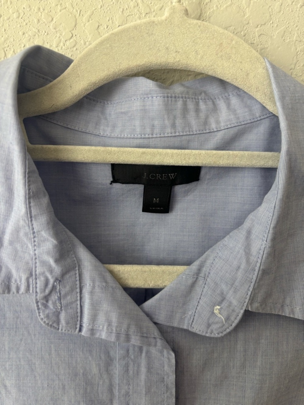 J Crew Classic Light Blue Men's Button-Down Shirt Size Medium - Picture 4 of 6